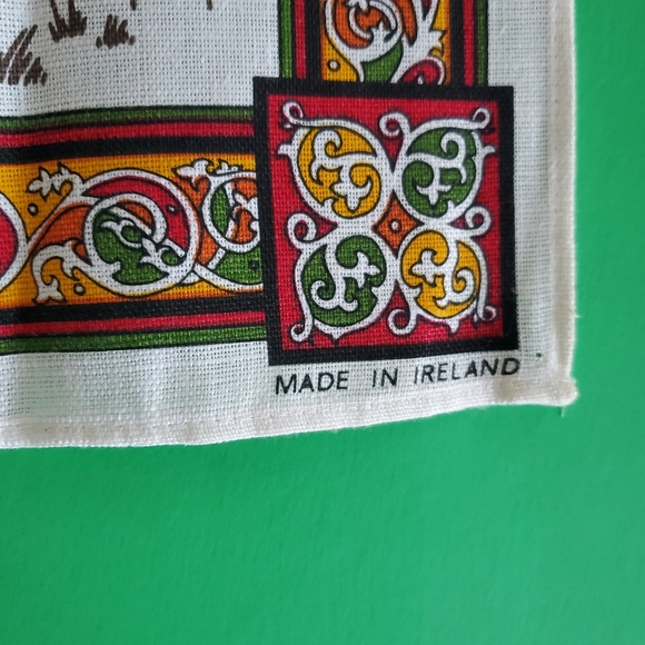Irish Blessing Linen Towel - Picture 2 of 8